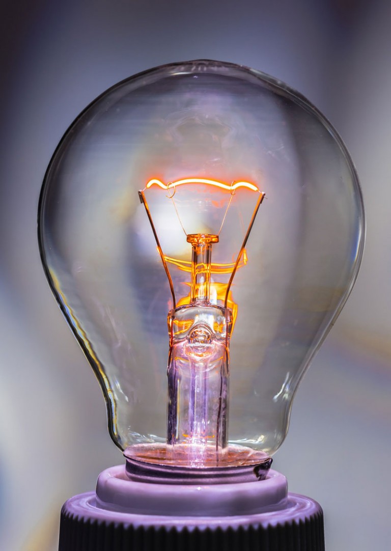 What are Incandescent Bulbs and How do They Work? | LEDwatcher All Bulbs Blown At Same Time